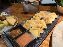 -滇香肴·云南菜蒸汽石锅鱼(云南北路店)