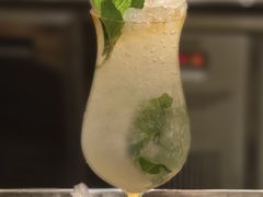 -龙虾酒吧扒房(宁波香格里拉店)