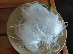 龙口粉丝-东镇老火锅(长春路首店)