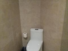 -麦新格精品酒店(上海国际旅游度假区川沙地铁站店)