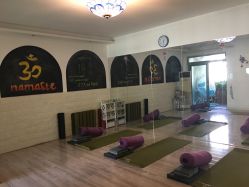 -瑜舍瑜伽连锁教室