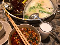 酸萝卜-肖肖酸萝卜鱼火锅(总店)