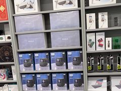 -Apple授权专营店(五彩城店)