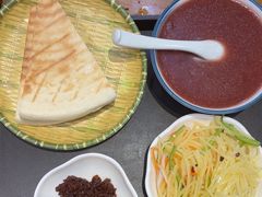 -秦君宝手擀菠菜面(金花路店)