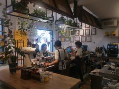 -唐咖精品咖啡(大理古城手冲店)