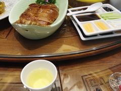 北京烤鸭-东湖食堂·湖景餐厅•会议