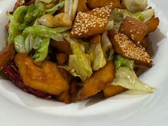 -汗腾格里·风味餐厅(新疆驻京办店)