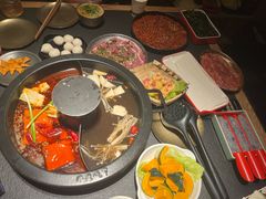 -晓宇重庆火锅(西安荟聚店)