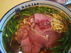 -镇南锅盖面馆(解放路店)