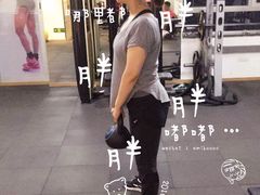 训练一周时做壶铃-悦动体能(金融街店)