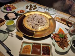 -猪啊牛呀羊啊铜盘烤肉(正大广场店)