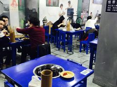 大堂-马路边边·成都串串(翠柏路店)