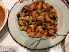 -辣小妮de川菜馆(红旗Mall店)