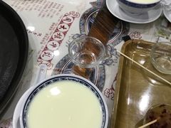 -周大娘牛乳(旧寨古村总店)