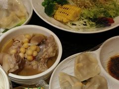 -金色印象·4K影院式足体养生(南滨印象店)