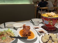 -关东小磨东北菜(漕河泾印象城店)