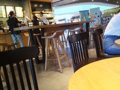 大堂-星巴克(杭州嘉里中心4F店)