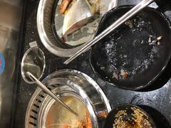 -钱小主·自助回旋烤肉火锅餐厅(东方新天地店)