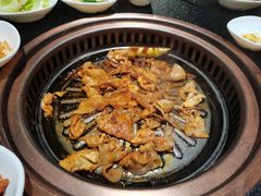 -军硕烤肉·部队火锅(二七万达店)