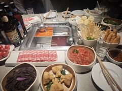 -海底捞火锅(银泰中心店)
