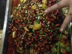 烤鱼-鸣记脆皮烤鱼·海鲜烤鱼(三八广场店)