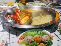 -山悦里 山野·鲜火锅(罗斯福广场店)