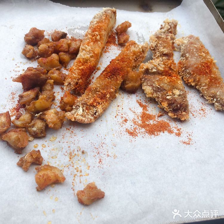 烤鸡排鸡脆骨，简简单单几分钟就可以吃了的烤物，超简单的！