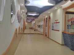 -蓝旗亲子游泳(范湖万达广场店)