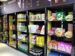 -GAGA主题量贩式KTV平价店(工大店)