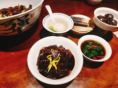 -李犟大爆鳝面·手工蟹黄包(湖滨西湖店)