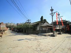 -清风小镇闯关东影视基地