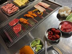 自助取餐区-马路牙子地桌烤肉(工体店)