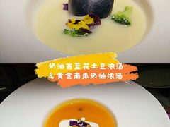 黄金南瓜奶油浓汤-缦云里花园餐厅