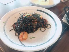 墨鱼面…-FISH&POTATO Cō(地中海美食 万象城店)