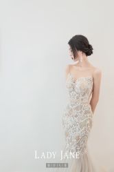 -Lady  Jane高端婚纱礼服馆