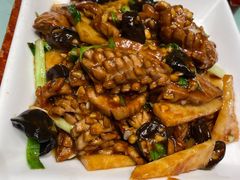 -梅飞酒家(名辉豪庭店)