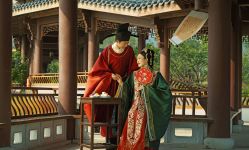-挪娅婚纱摄影皇家会所