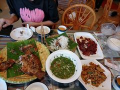 香茅草烤鱼-呐咪傣园·云南菜(石厦店)