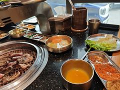 -韩烧牛中牛·甄选黑牛烤肉(黑金店)