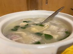 -鹿港小镇经典老上海菜(长乐路店)