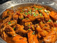 -胖哥俩肉蟹煲(梅溪步步高店)