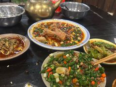 -醉八仙热酒馆(渝中店)
