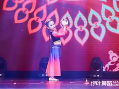 -伊叶舞蹈YEAH DANCE(LCM置汇旭辉校区)