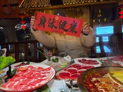 -小天鹅火锅·一线江景洪鼎旗舰店(洪崖洞店)