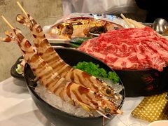 -鲜入围煮花胶鸡海鲜火锅