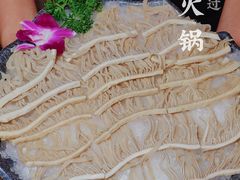 -山城鼎重庆老火锅(西安钟楼店)