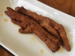 老卤酱鸡爪-鑫震源·苏式大虾生煎(山塘街店)