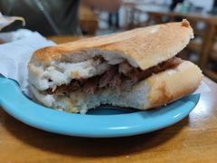 -秦豫肉夹馍(东羊市店)