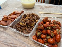 鱿鱼须-蓝精灵饺子店