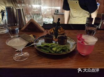 一进门西部牛仔风格立显，牛肉，左轮，牛仔帽，捕梦网